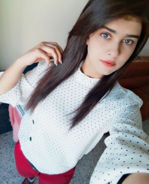 Reha Singh +971526879798 image 5394