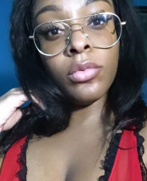 This is Pearl, your favorite freaky girl. XOXO 😘❤️ image 186657