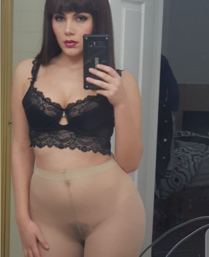 Text me up on Whatsapp for incall and outcall in Hamburg, photo 3