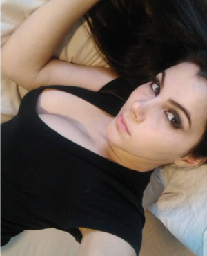 Text me now on whatsApp, I'm available for 24 hours services Hello generous gentlemen, precious is here come and bust off your loads on my face and drain your balls off and experience wett perfection and 420 friendly with a cheap rate's in Essex, photo 2