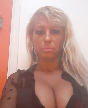 Bibi in Brighton, photo 2