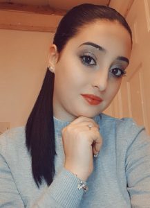 Michelle young busty brunette party girl image 201604