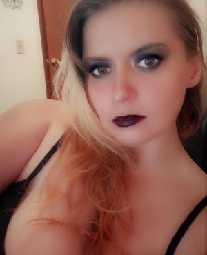 Katarina Monroe in Vancouver, photo 3
