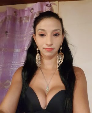 ariana89 in Valence, photo 2