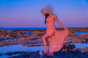 Best masseuse in town image 229160