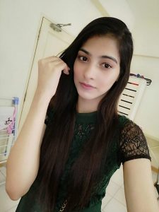 Julie Khan +971564391801 image 236654