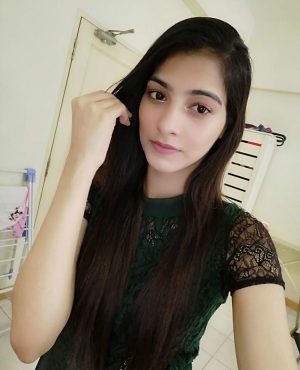 Julie Khan +971564391801 image 236654