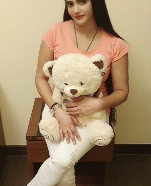 Jyoti in Dubai, photo 2
