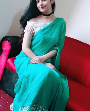 Khushboo in Abu Dhabi, photo 2