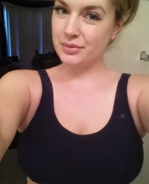 Sex hookup image 242574