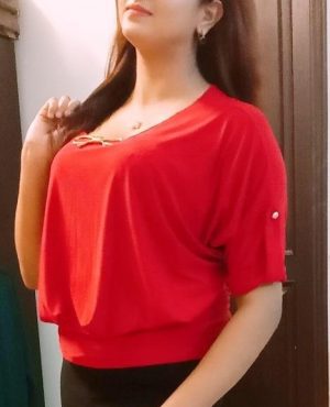 Binita in Dubai, photo 3