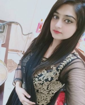 Ankita in Dubai, photo 3