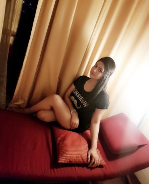 loveleen in Dubai, photo 2