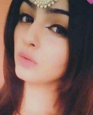 Komal in Islamabad, photo 3