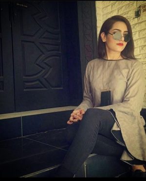 Aparna in Dubai, photo 2