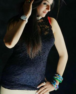 Ananya in Dubai, photo 2