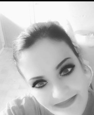 Petite curvy female escort image 255433