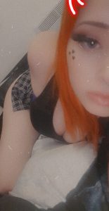 Young woman offering massages with happy ending and more. image 261447