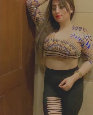 Mahi Busty Girl in Dubai, photo 2