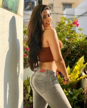 Naira  Singh +971589632038 image 264602