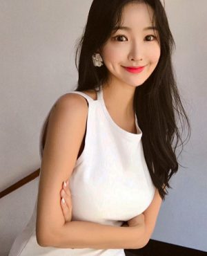 Cheerful Oriental Noriko image 276996