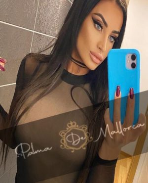 Busty Escort Lady With A Green Natural Eyes Offer GFE in Palma de Mallorca in Palma de Mallorca, photo 2