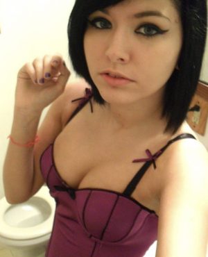 Pauline in Bordeaux, photo 3