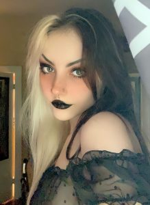 Cruella Domina image 359440