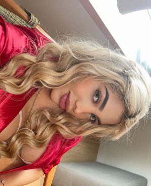 Mia, la latina más caliente image 363498