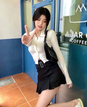 honghong in Paris, photo 2