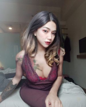 Young beauty shemale image 367044