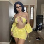 I’m available for all kinds of fun and romantic moment image 373059