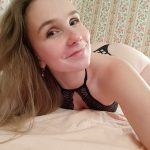Naughty Hazel ready to please you image 374065