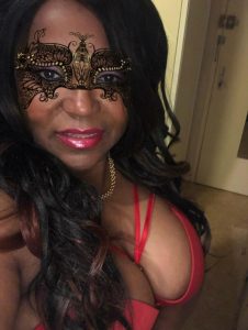 Sarah Latine image 402788