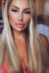 Tia busty blonde English escort to visit you image 422817