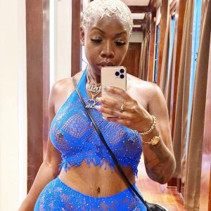 DISCRETION AND 100% SATISFACTION GUARANTEED image 428016