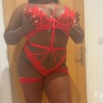 CURVY EBONY PARTY GIRL❄️🥂🍾 image 430503