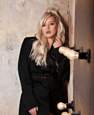 Liana in Warsaw, photo 3
