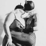 Är en ära att få hjälp andra leva ut sina kinkis image 451251