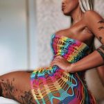 Barbie Sparkles Curvy Escort image 536434