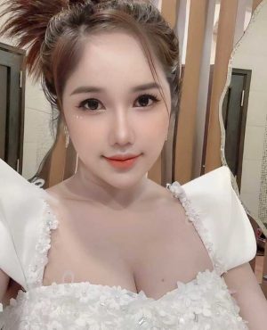 Hong – Your Passionate Vietnamese Playmate image 545133