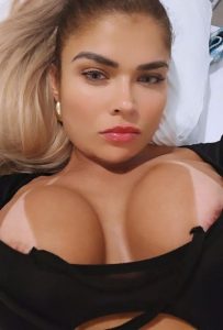 Bianca,

                agency
                Pink Passion image 545498