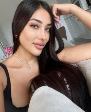 Luciana,

                independent image 545551