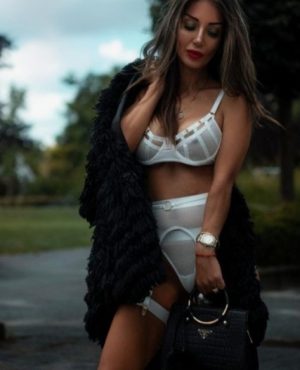 Taylor,

                independent image 546287