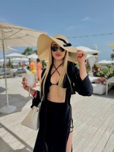 Barbie,

                independent image 546645