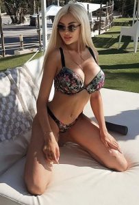 Tanya,
                agency
                Rose image 546857