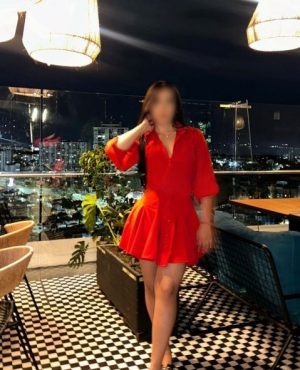 Violetta,

                agency
                Deserex image 546876