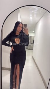 Sara,

                independent image 546987