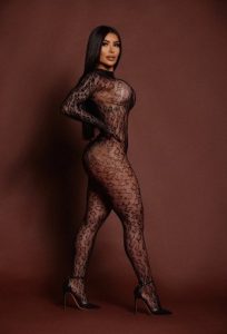 Ariana,

                independent image 547015