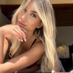 Nicole,
independent image 547316